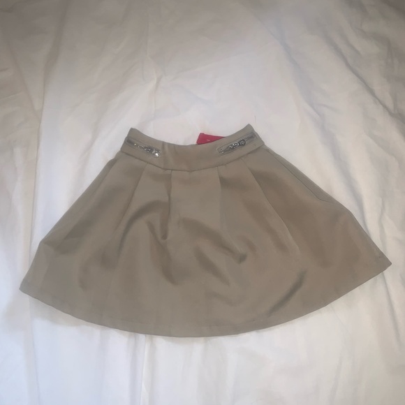 7 Piece Girls 4-5T Beige Khaki Uniform Set - Picture 6 of 15